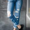 chica jeans image 1